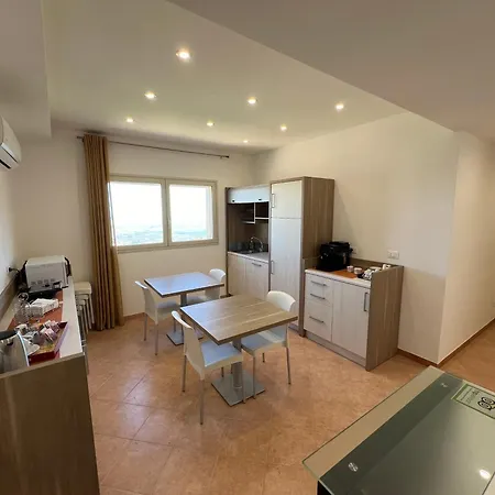 Jenka 4*