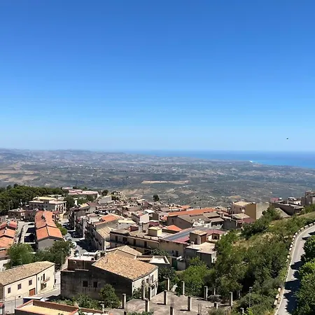 Jenka 4* Caltabellotta